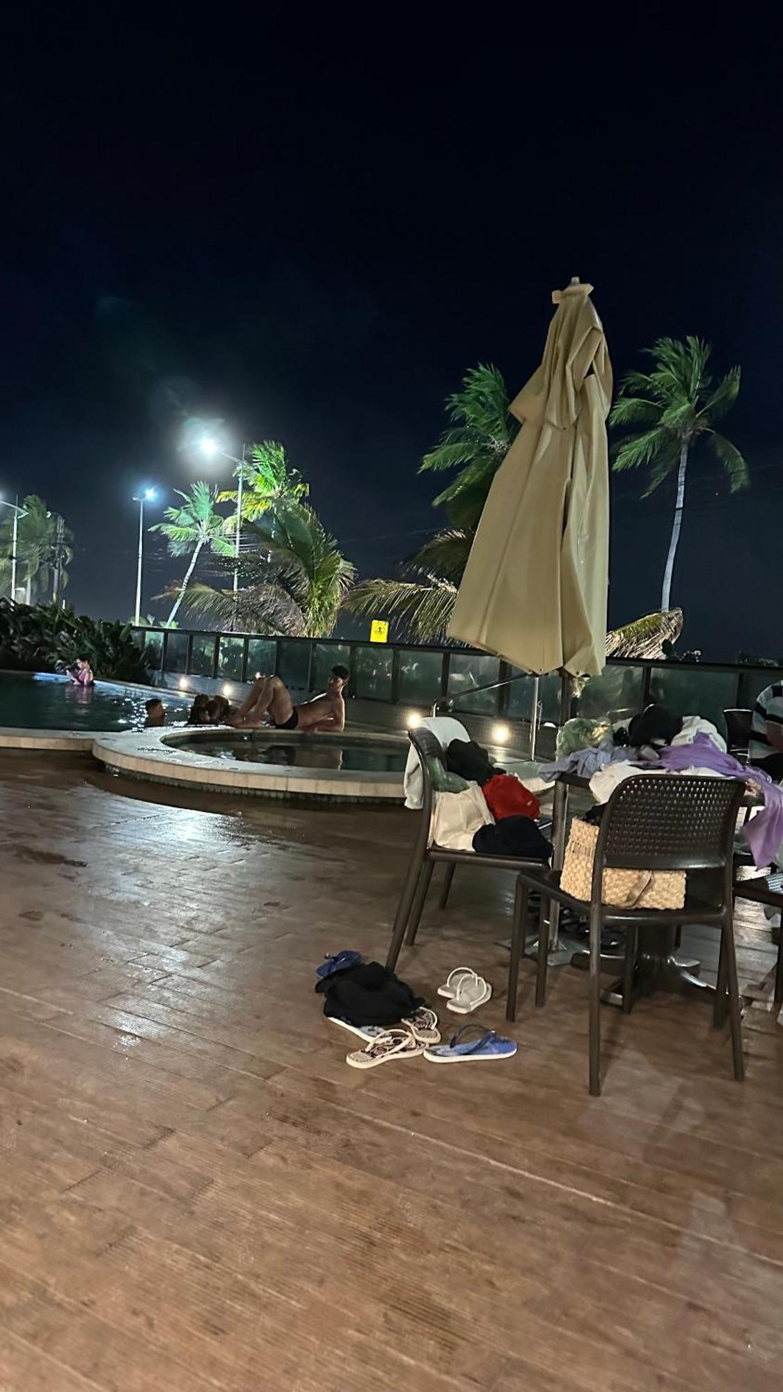 Flat Em Hotel De Luxo Beira Mar Da Grife Ritz Suites Com Vista Ampla Para Todo O Mar Da Cruz Das Almas, Jatiuca E Ponta Verde, Com Toda Estrutura De Um Hotel Lindo E Arrojado, Academia, Piscina E Muito Mais, Venha Viver Essa Experiencia Incrivel! Maceió Exterior foto