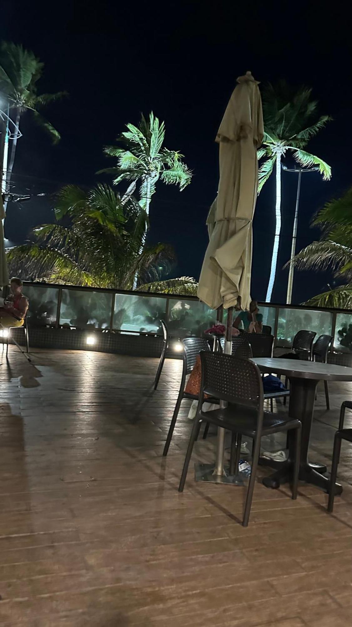 Flat Em Hotel De Luxo Beira Mar Da Grife Ritz Suites Com Vista Ampla Para Todo O Mar Da Cruz Das Almas, Jatiuca E Ponta Verde, Com Toda Estrutura De Um Hotel Lindo E Arrojado, Academia, Piscina E Muito Mais, Venha Viver Essa Experiencia Incrivel! Maceió Exterior foto